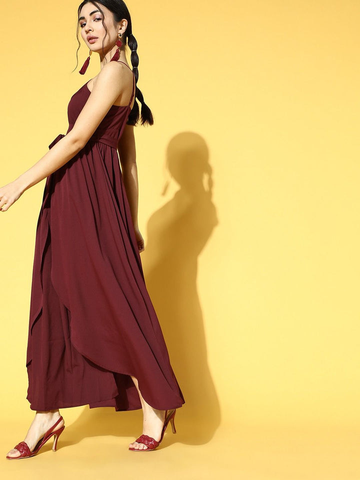 Berrylush Women Charming Maroon Solid Belted Dress