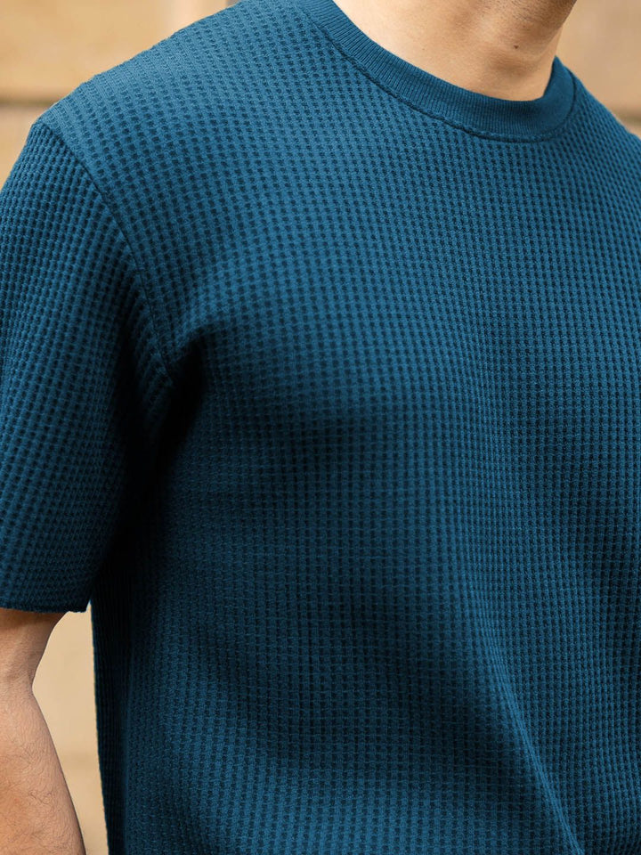 Powerlook Men Solid Round Neck Oversized T-shirt