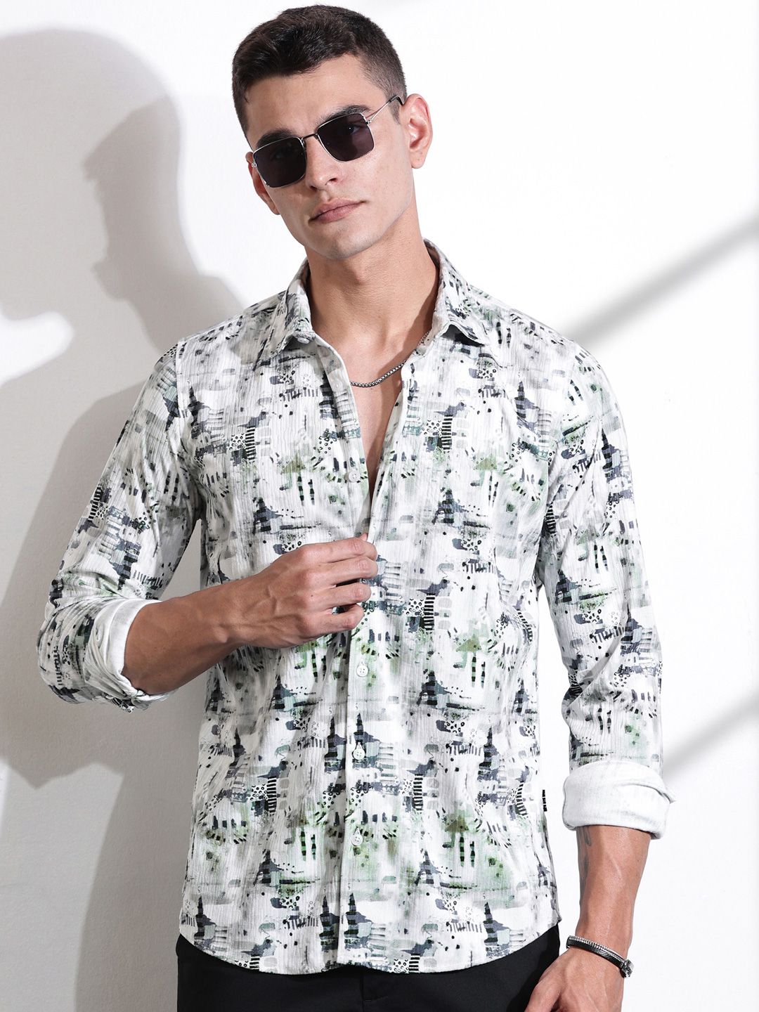 Thomas Scott Men Classic Slim Fit Spread Collar Abstract Printed Casual Shirt