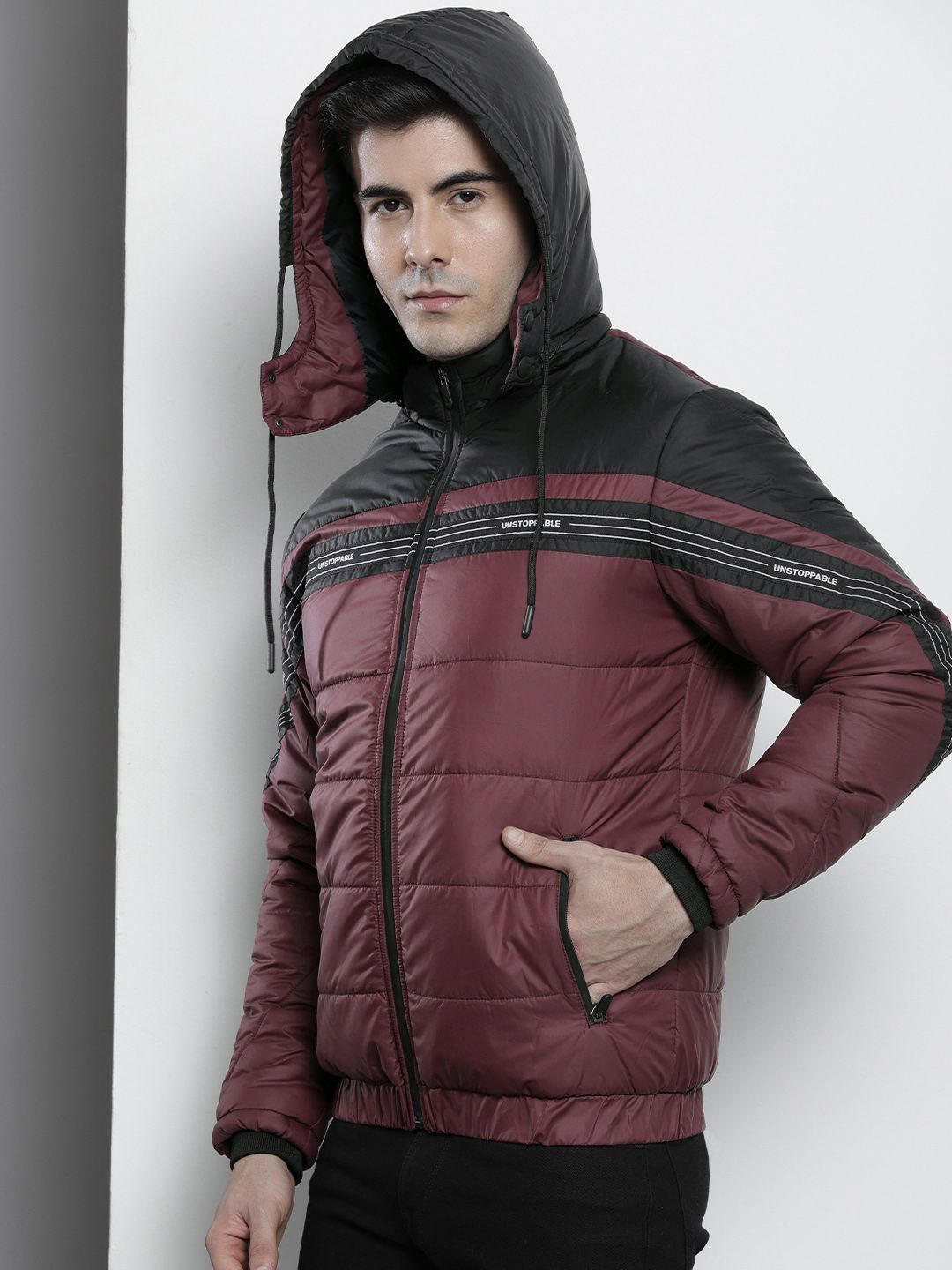 The Indian Garage Co Men Colourblock Zip-Front Hooded Puffer Jacket