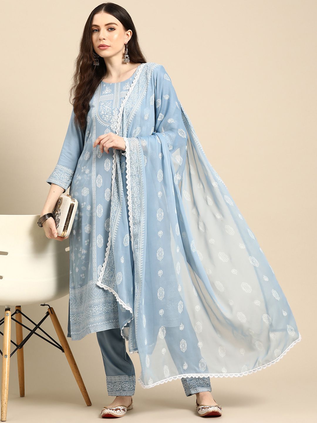 Anouk Floral Foil Printed Regular Kurta With Trousers & Dupatta