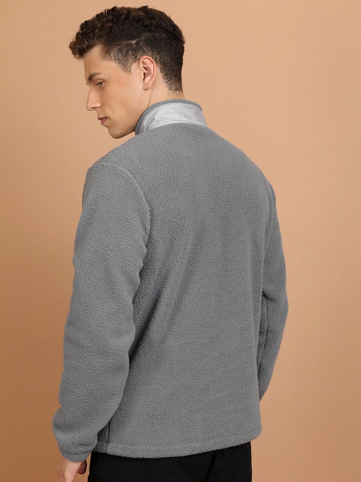 HIGHLANDER High Neck Front-Open Sweatshirt