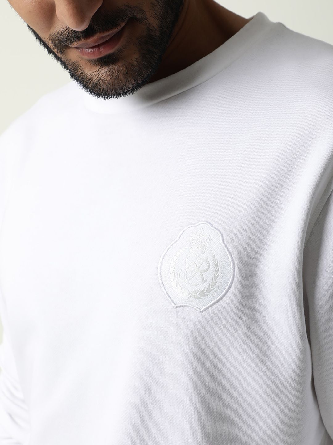 RARE RABBIT Men Smog Slim Fit Solid Sweatshirt