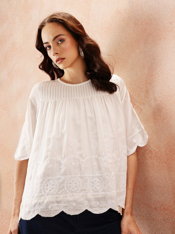 Semua Mengenai Anda Pin Tucks & Schiffli Sulaman A-Line Atas