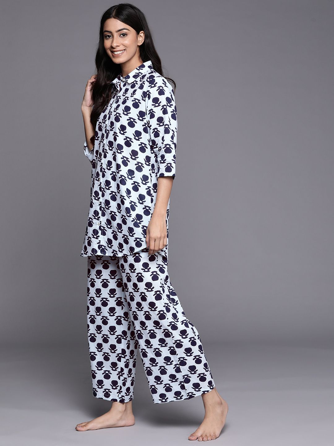 Libas Women White & Navy Blue Printed Pure Cotton Night suit