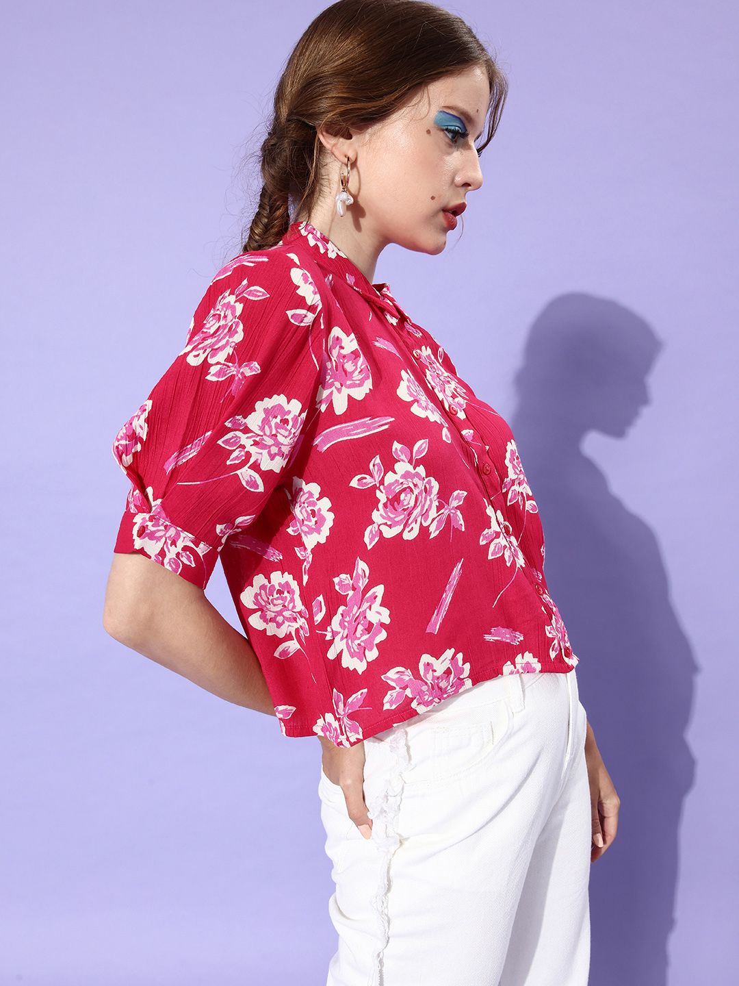 DressBerry Women Pink & White Slim Fit Floral Printed Casual Shirt