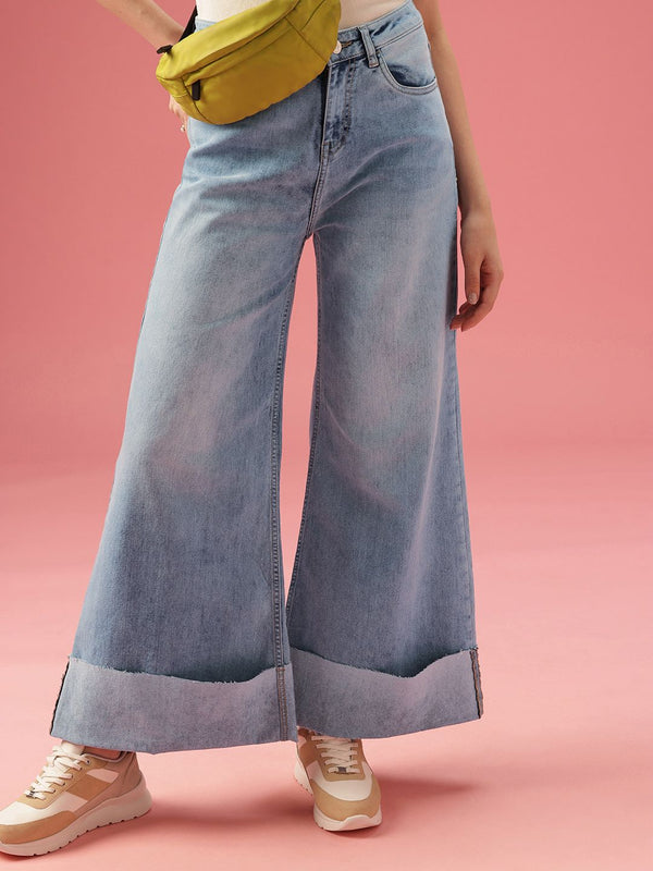 DressBerry Women Flared Mid-Rise Light Fade Stretchable Jeans