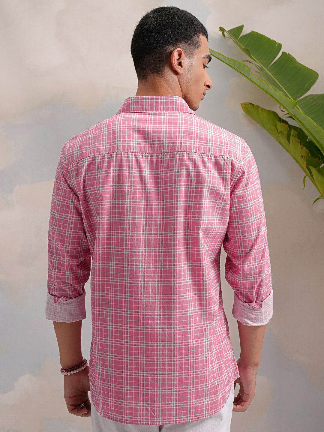 HIGHLANDER Classic Pink Slim Fit Tartan Checked Spread Collar Cotton Casual Shirt