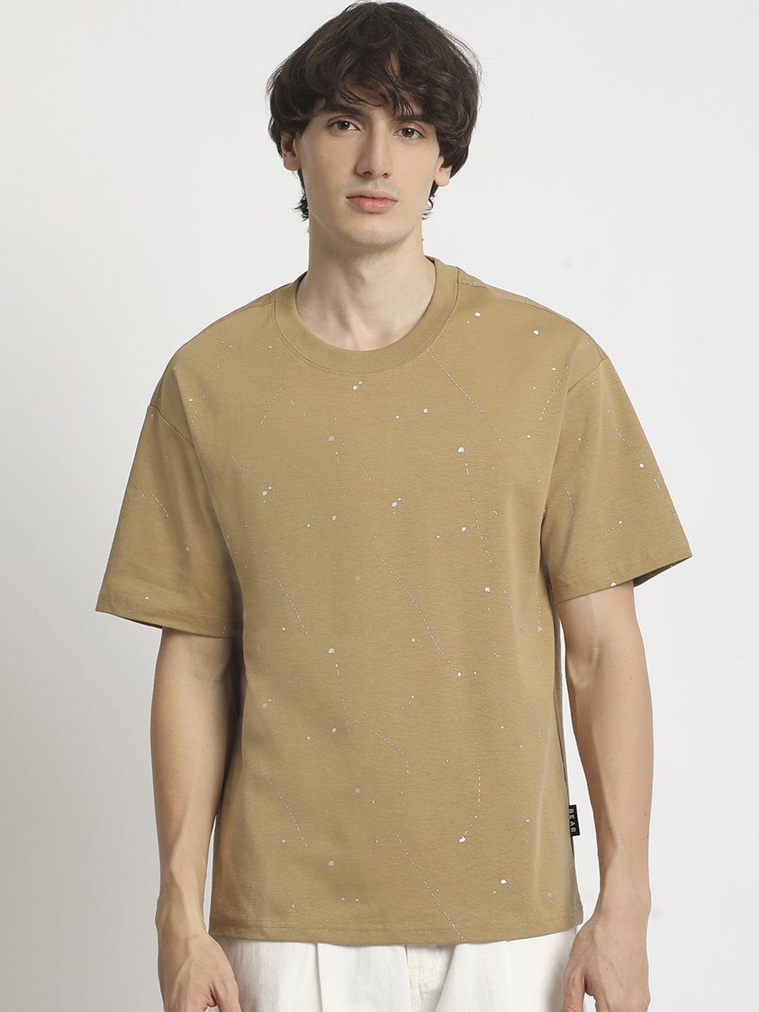 The Bear House Men Self Design Round Neck Tshirt