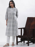 W Women Checked Mandarin Collar Kurta