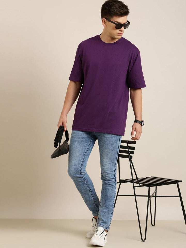 Difference of Opinion Men Solid Pure Cotton Drop-Shoulder Oversized Fit T-shirt