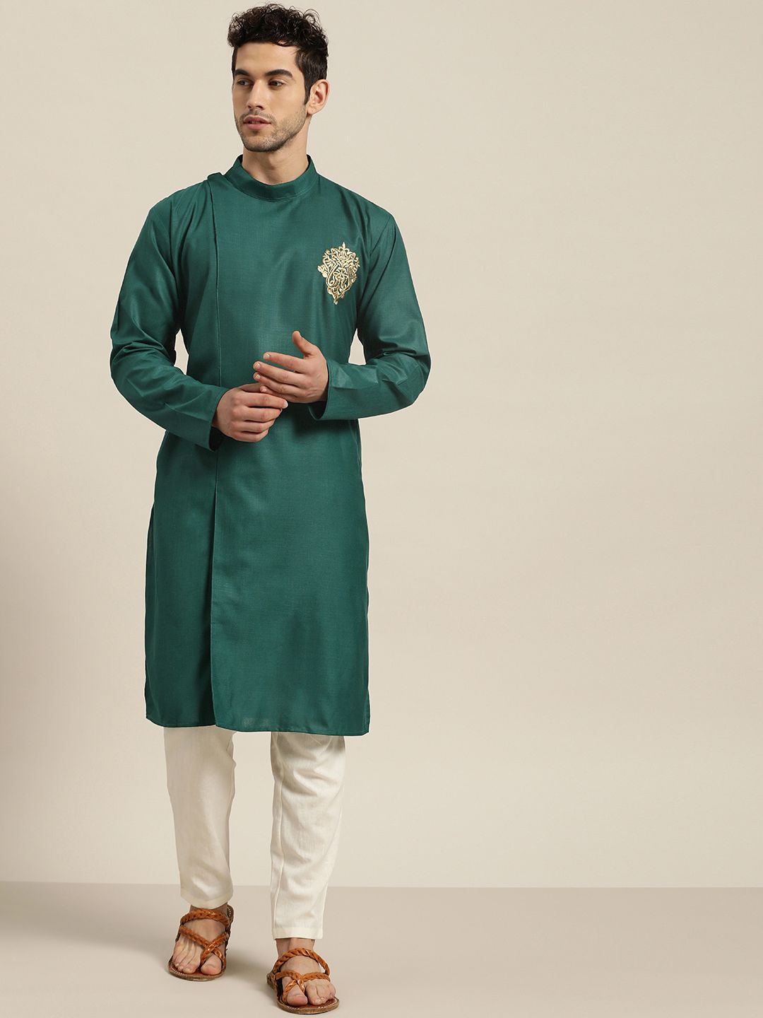 SOJANYA Men Green Solid Pure Cotton Kurta