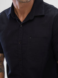 SPYKAR Men Slim Fit Opaque Solid Spread Collar Casual Shirt