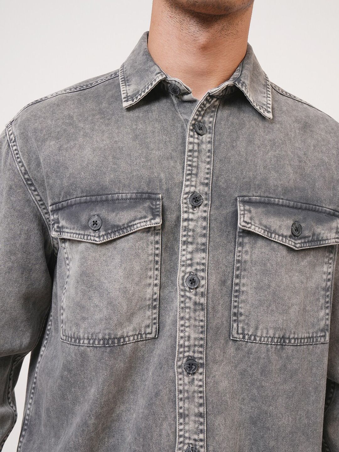 HIGHLANDER Men Regular Collar Checked Oversized shirt