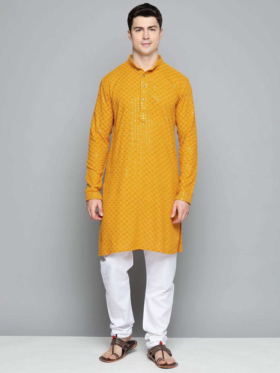 Jompers Men Floral Embroidered Chikankari Pure Cotton Kurta with Pyjamas