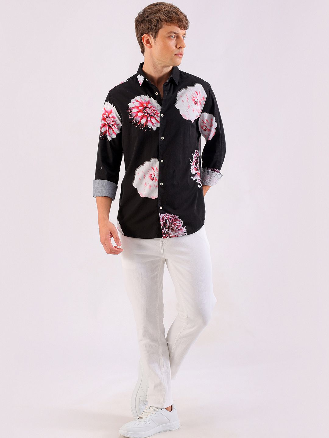 The Indian Garage Co Men Slim Fit Floral Opaque Printed Shirt