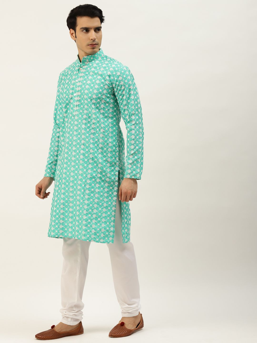 SOJANYA Men Blue Ethnic Motifs Embroidered Thread Work Kurta with Churidar
