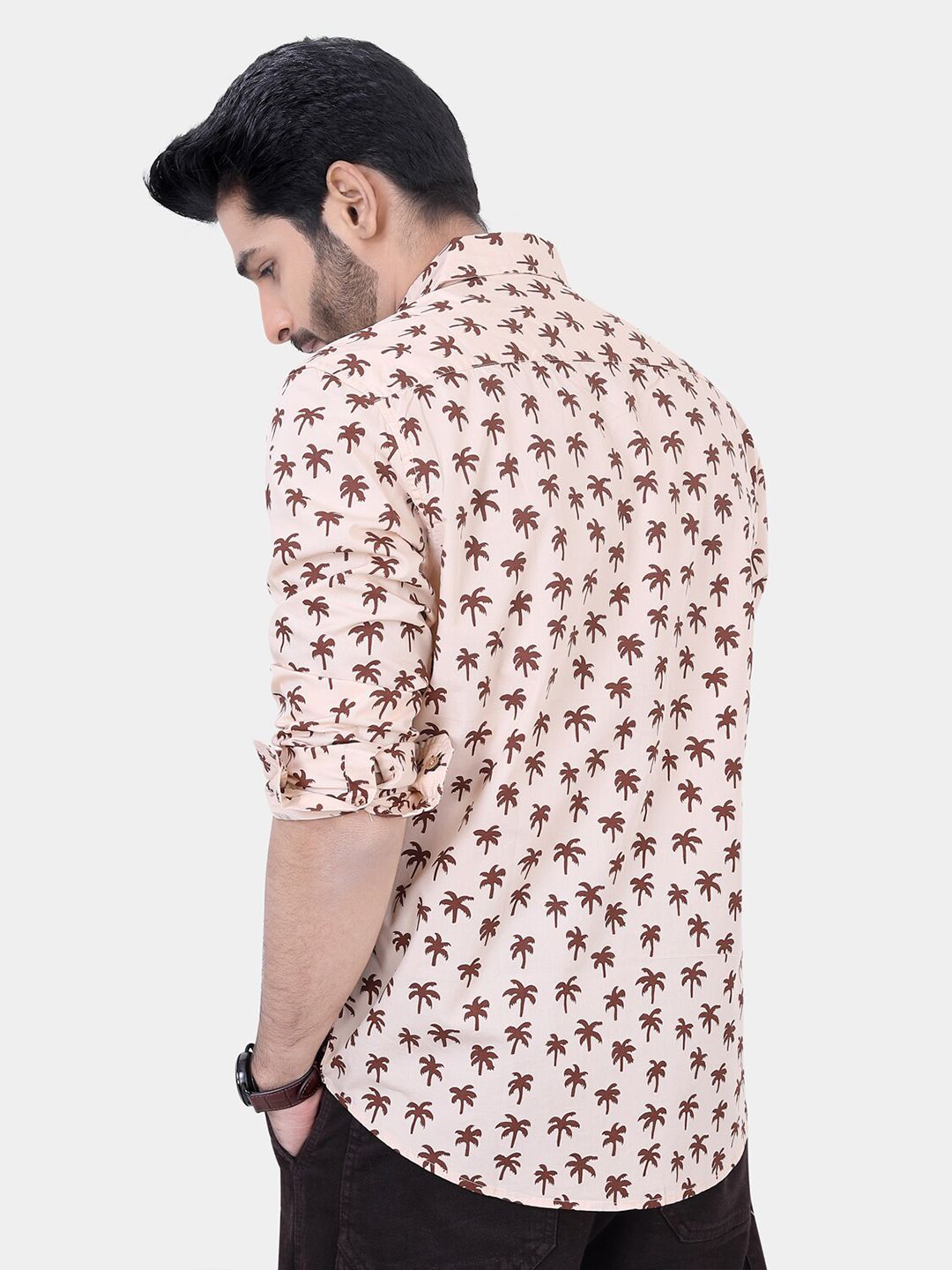 VASTRADO Classic Printed Spread Collar Long Sleeves Slim Fit Casual Shirt