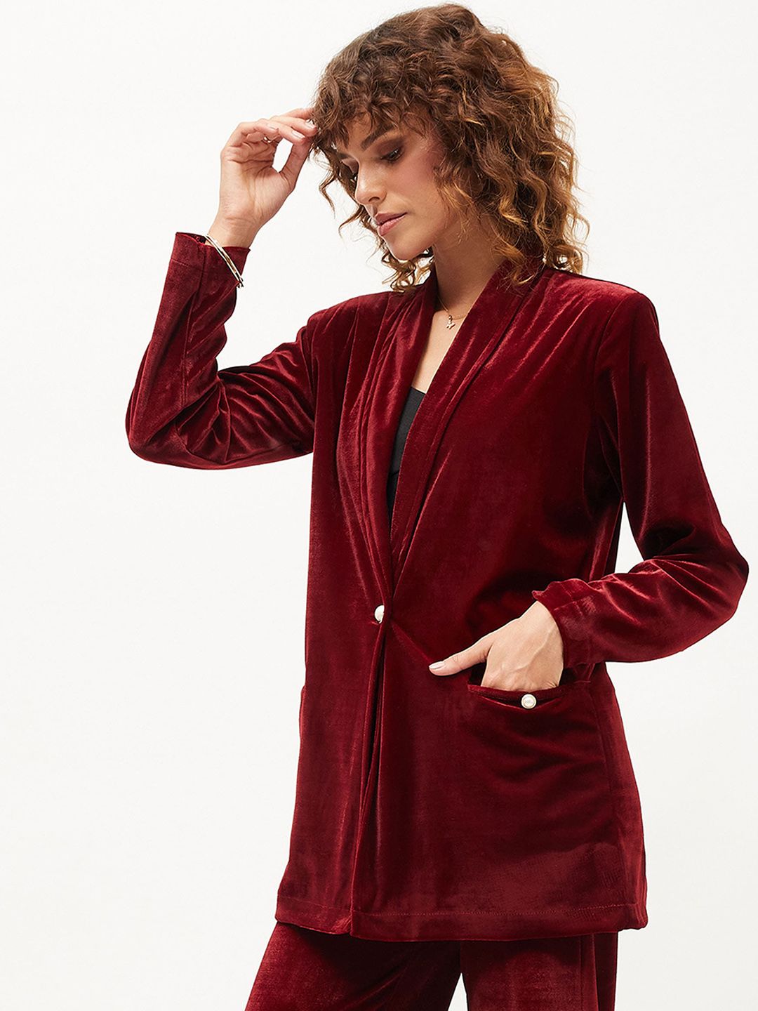 SASSAFRAS Shawl Collar Single-Breasted Velvet Blazer