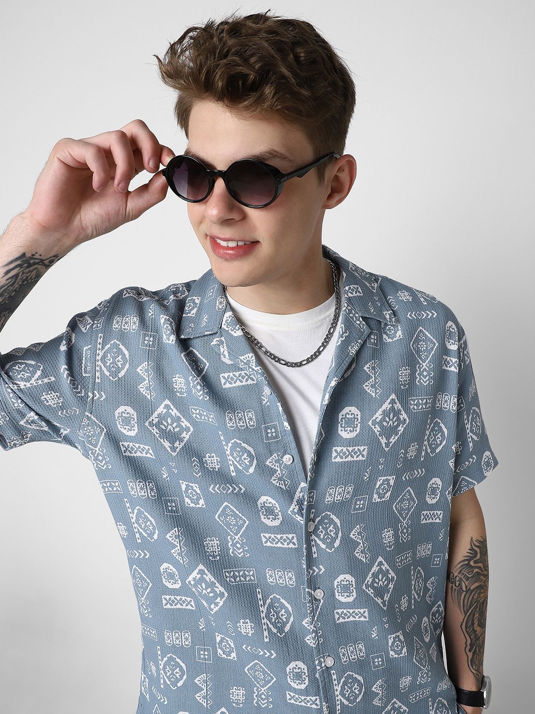 VASTRADO Men Classic Opaque Printed Casual Shirt
