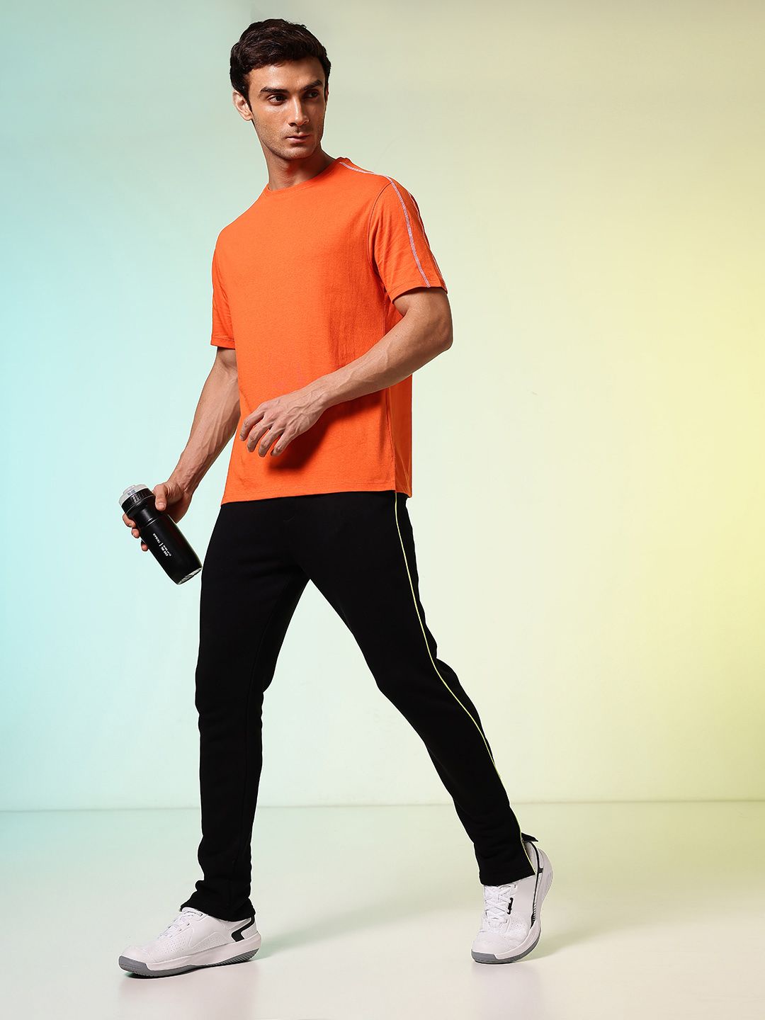 HRX by Hrithik Roshan Printed Drop-Shoulder Sleeves Relaxed Fit Training T-shirt