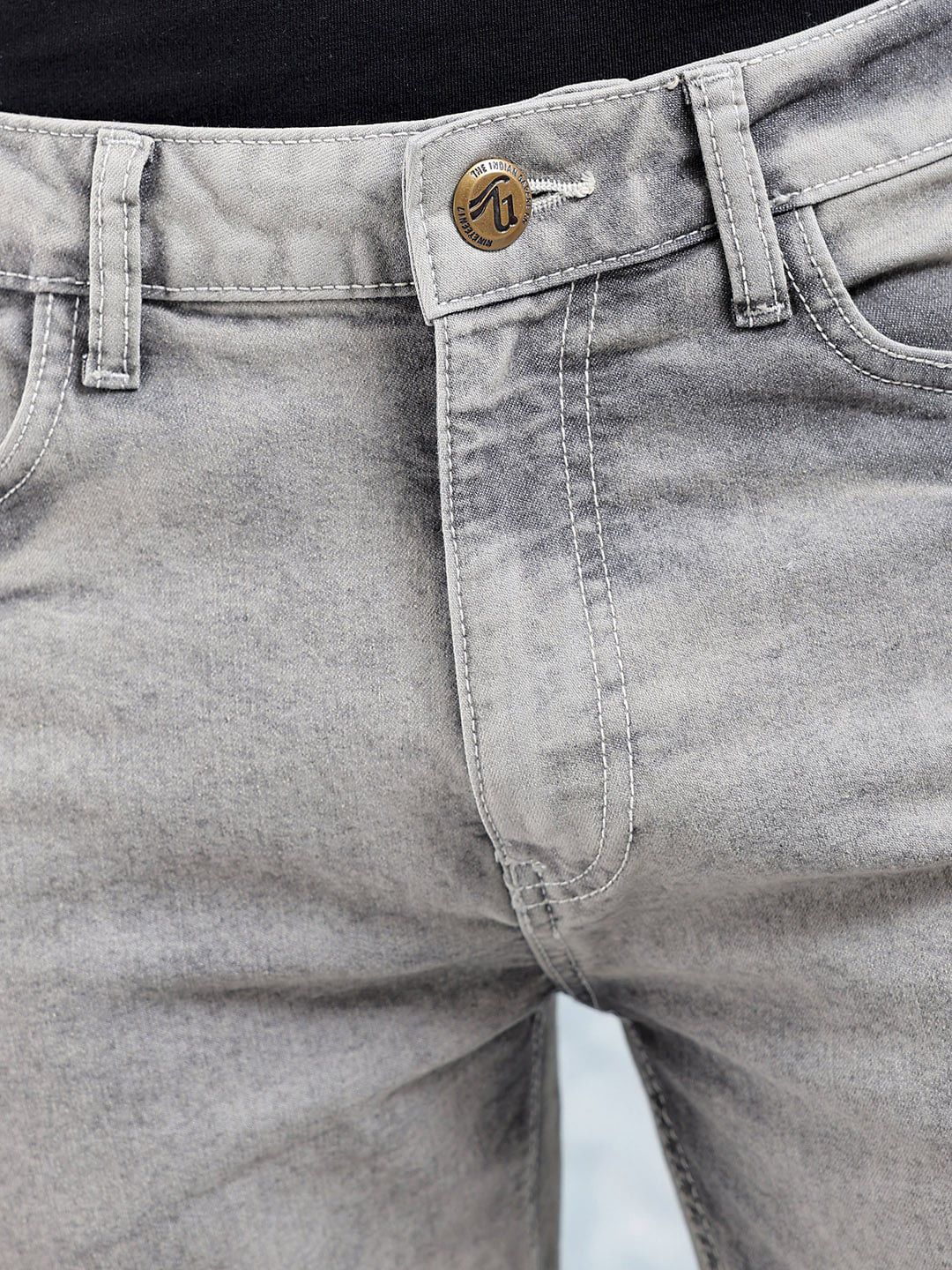 The Indian Garage Co Men Slim Fit Mildly Distressed Heavy Fade Jeans