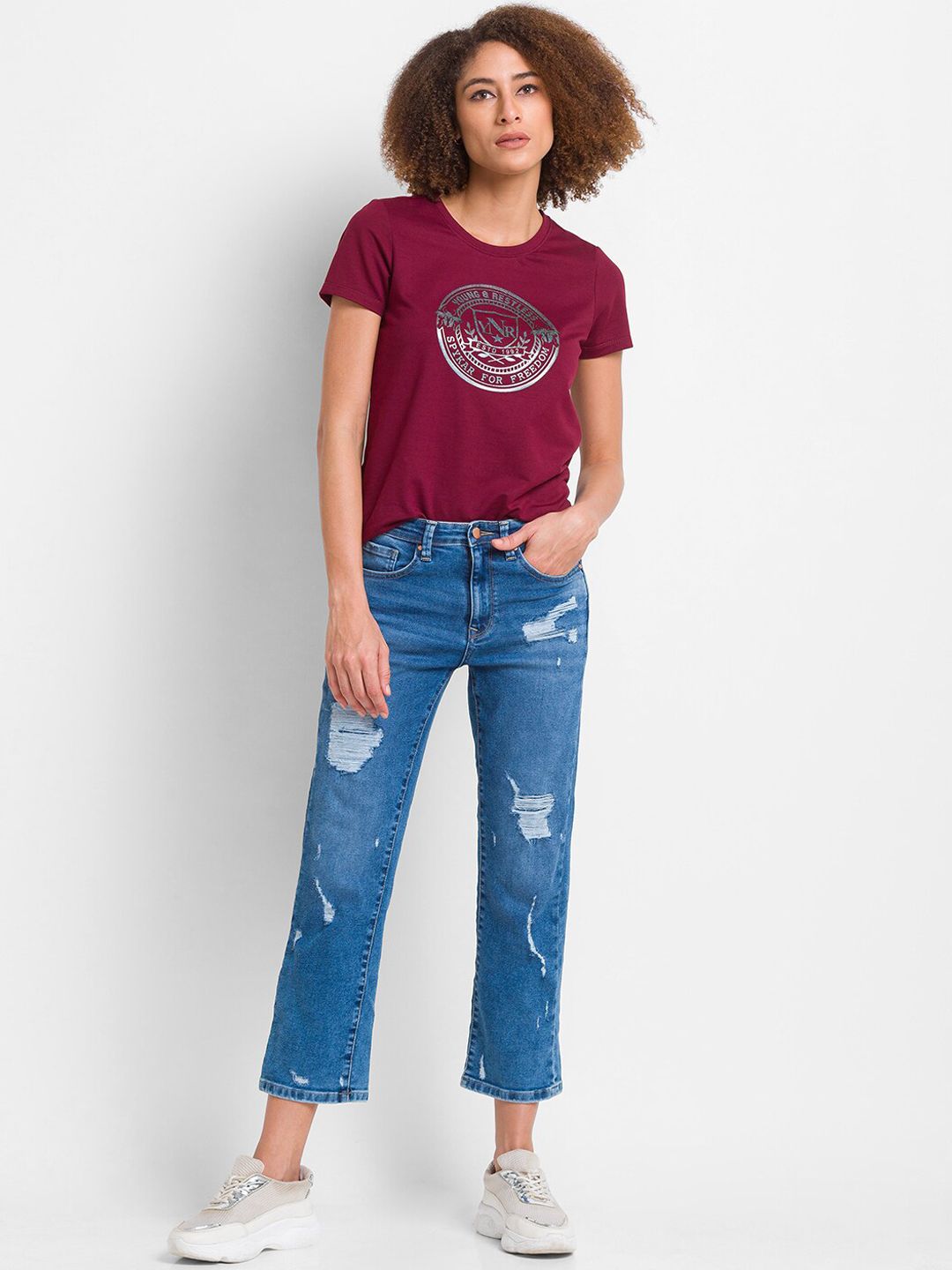 SPYKAR Women Blue Straight Fit Mildly Distressed Light Fade Jeans
