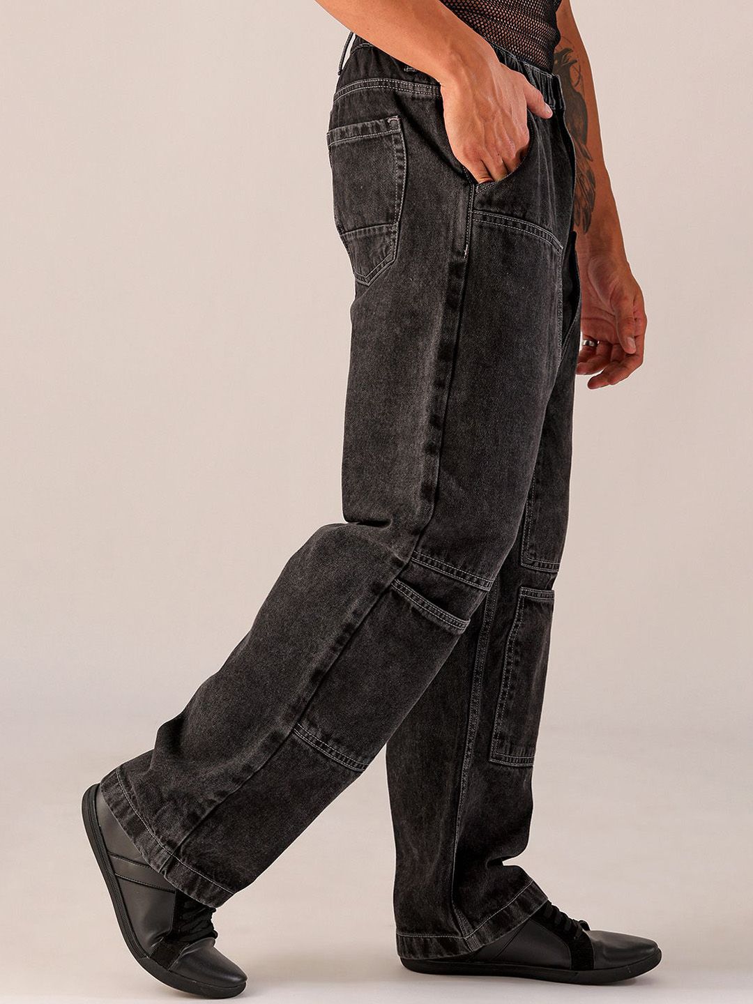 The Indian Garage Co Men Mid-Rise Loose Baggy Fit Elasticated Wasit Cargo Jeans