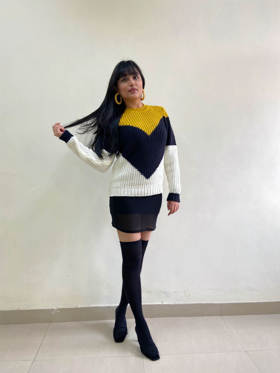STREET 9 Women Yellow & Black Colourblocked Pullover Acrylic Sweater