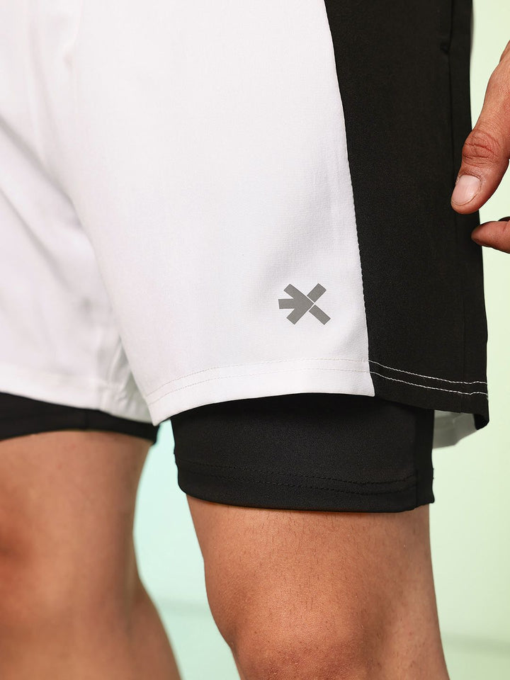 HRX oleh Hrithik Roshan Men colourblocked Shorts With Dandan Dilampirkan