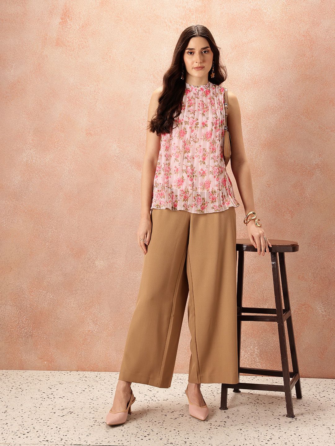 all about you Floral Print Accordion Pleated Sleeveless Top