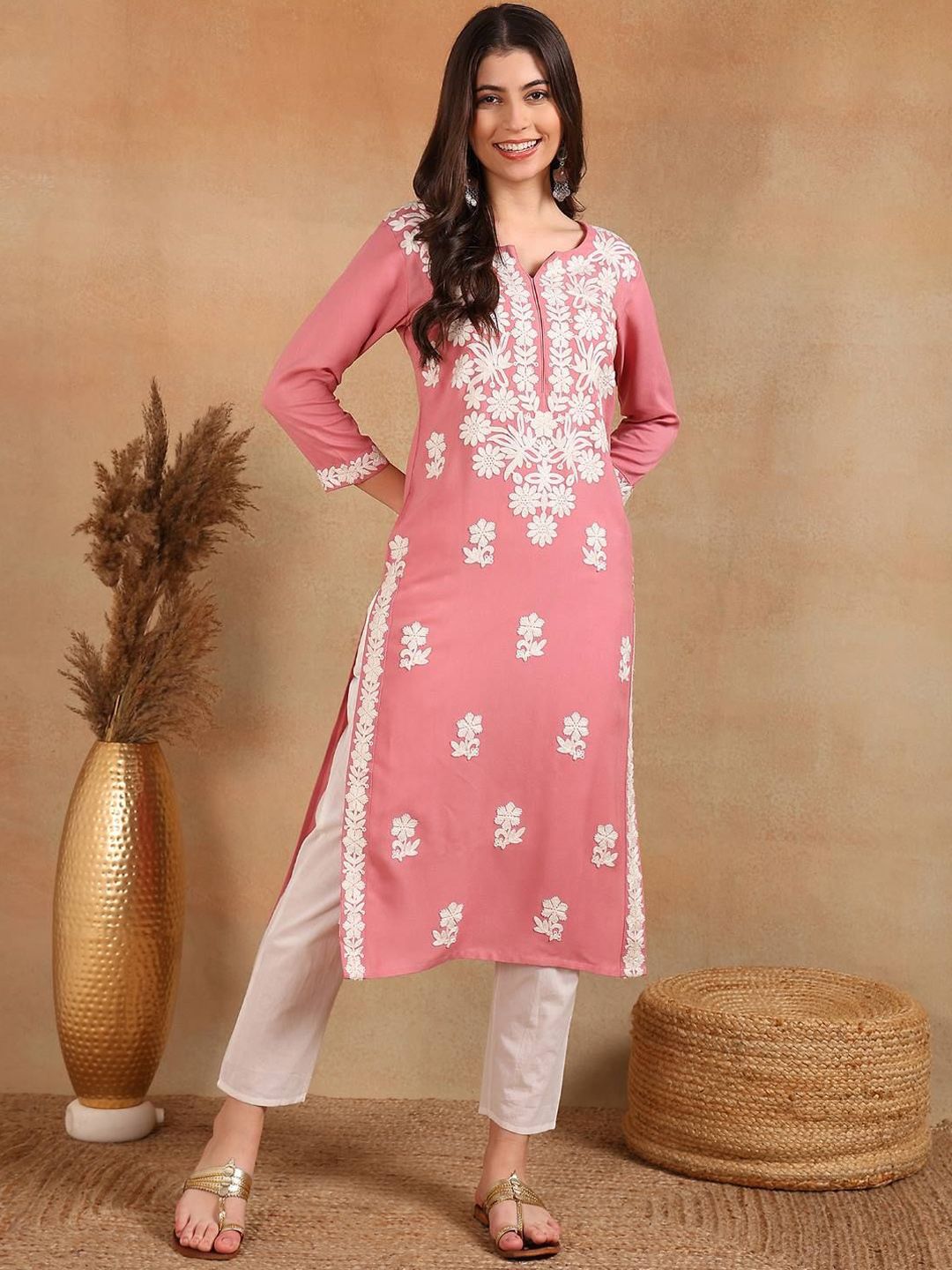 KALINI Floral Embroidered Notch Neck Chikankari Straight Kurta