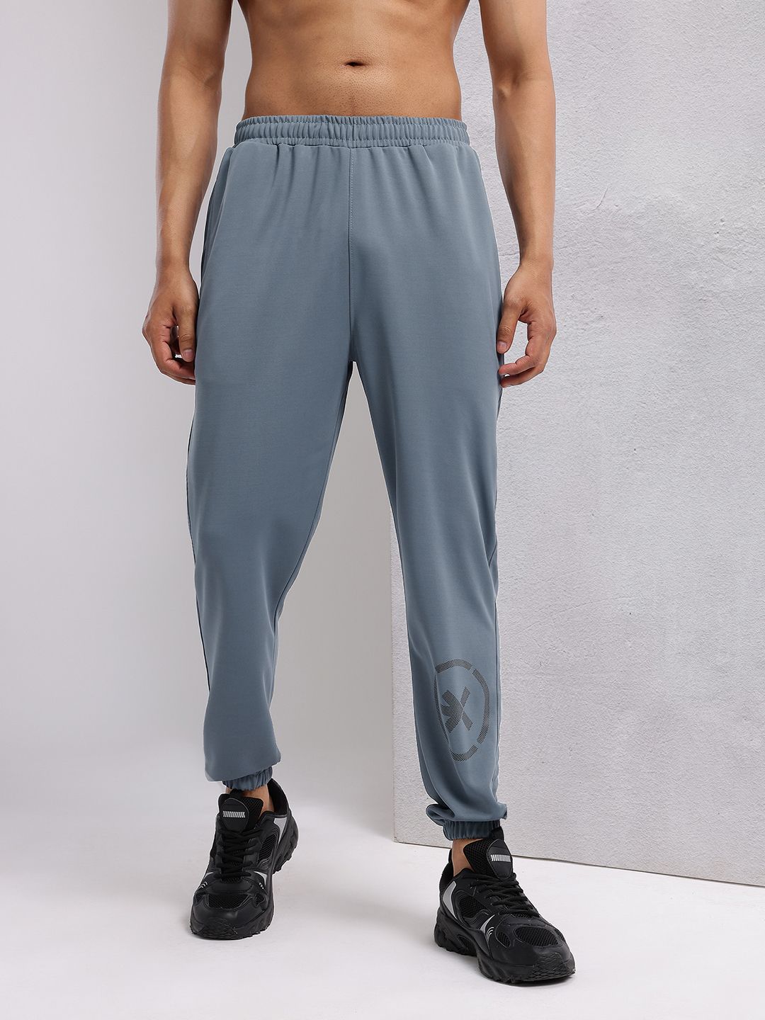 HRX by Hrithik Roshan Men Brand Logo Print Mid-Rise Rapid-Dry Training Joggers