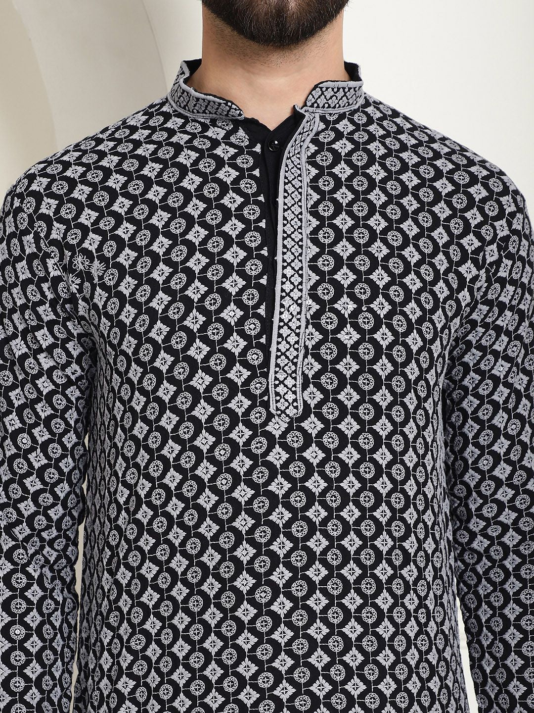 SOJANYA Kurta Katun Tulen Bersulam Geometrik Kolar Mandarin Lurus