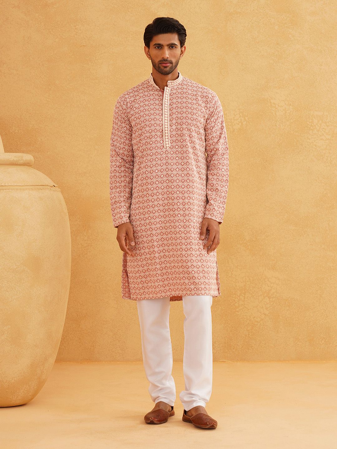 SOJANYA Geometric Embroidered Mandarin Collar Straight Pure Cotton Kurta