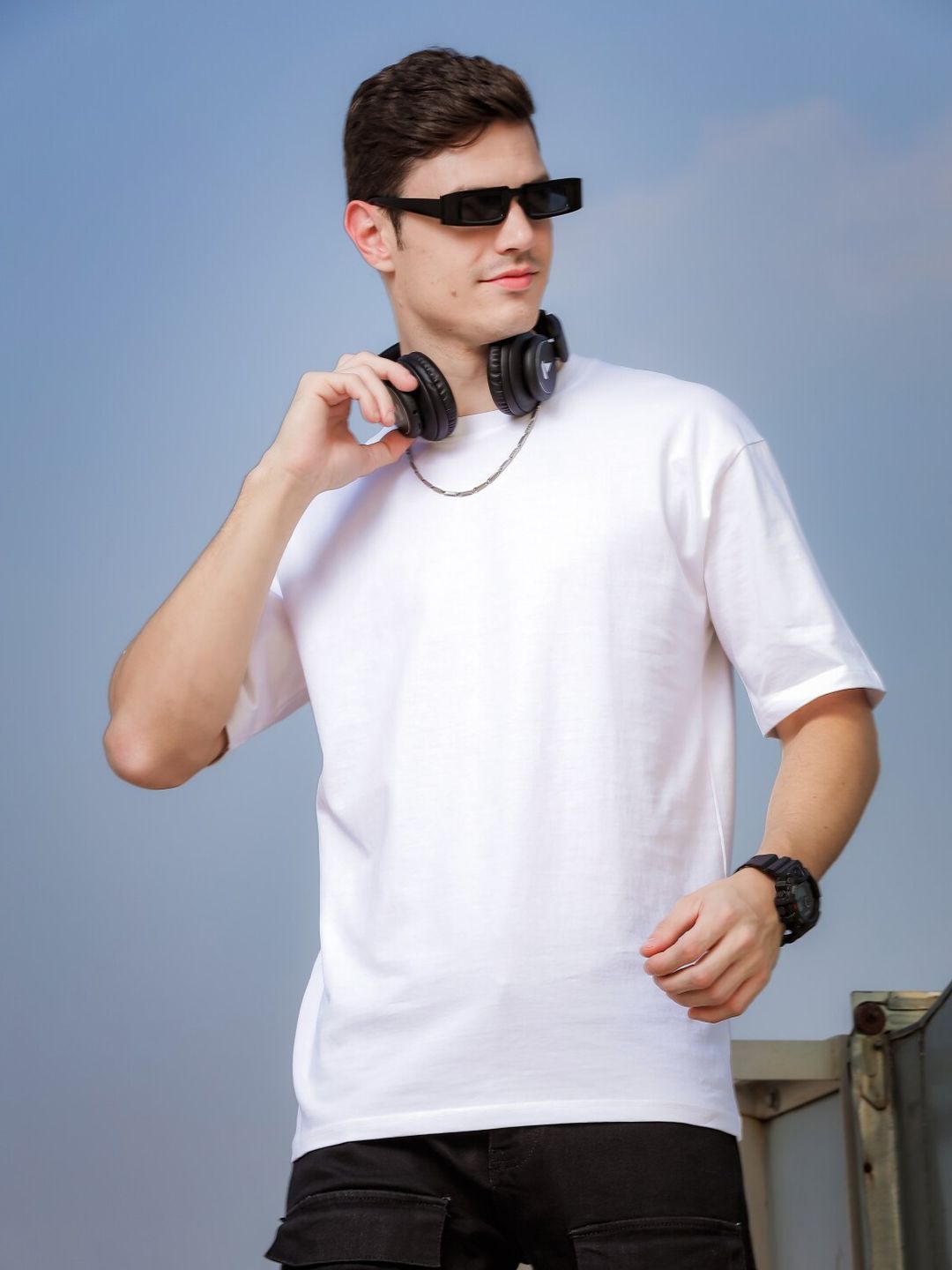ADRO Round Neck Drop-Shoulder Sleeves Oversized Pure Cotton T-shirt