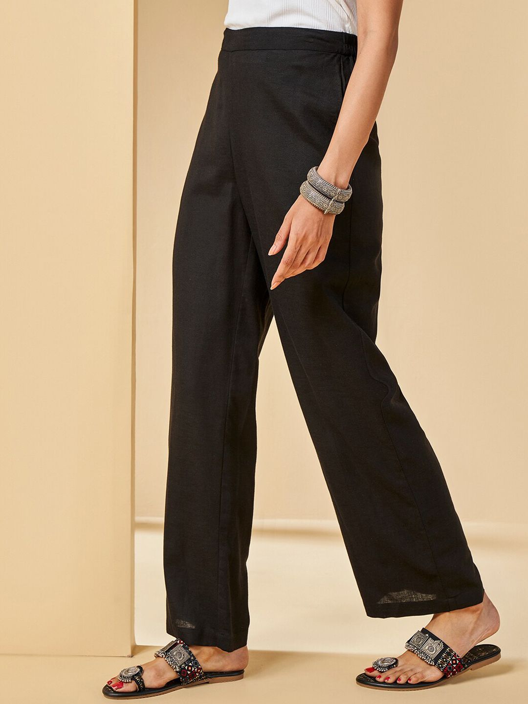 Global Desi Women Mid-Rise Parallel Trousers