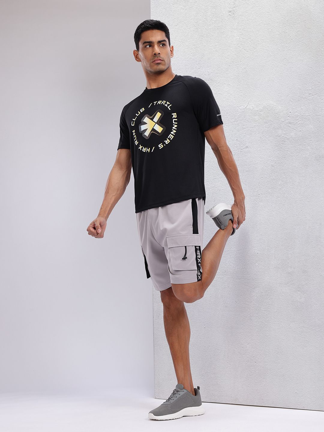HRX by Hrithik Roshan Men Typography Printed Mid-Rise Cargo-Style Training Shorts