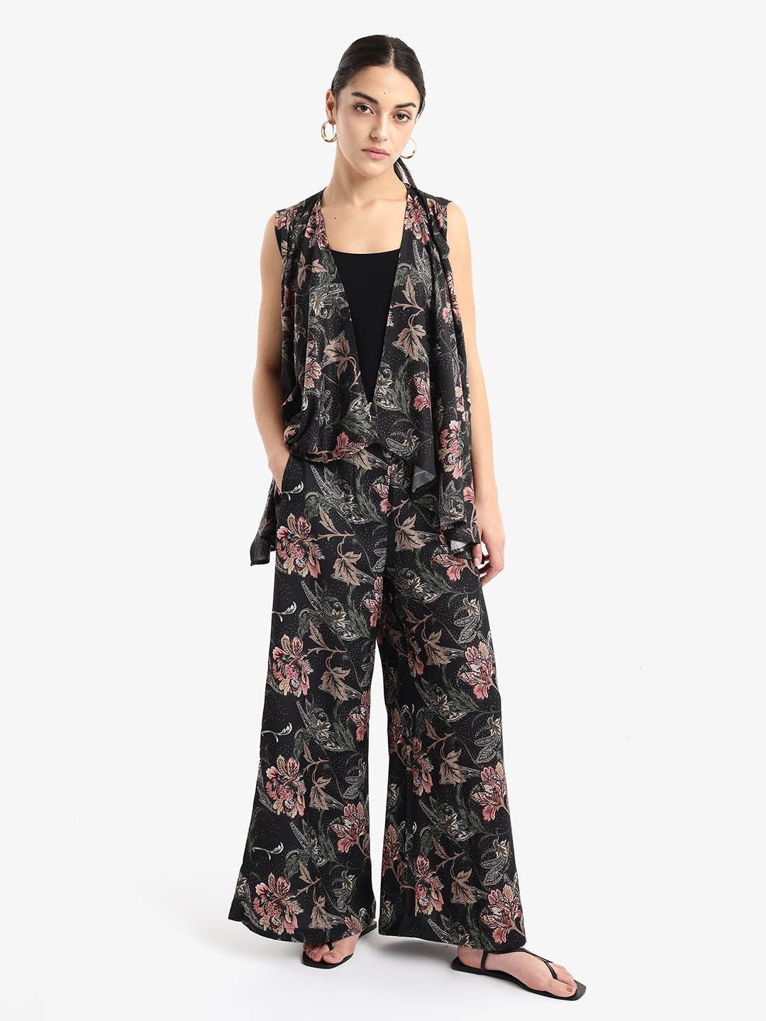 RAREISM Women Printed Shrug