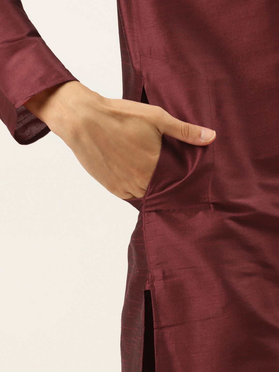 SOJANYA Men Maroon & Olive Green Jacquard Woven Design Kurta with Churidar & Nehru Jacket