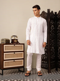 House of Pataudi Floral Embroidered Jashn Pure Cotton Kurta with Trousers