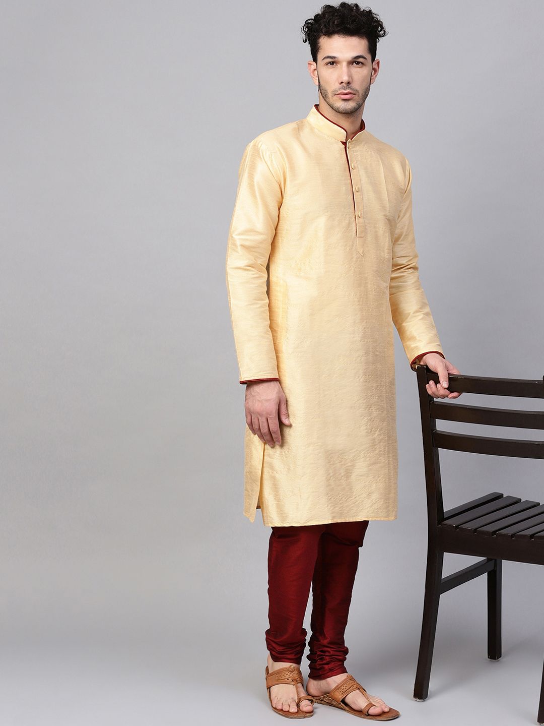 SOJANYA Men Cream-Coloured Solid Straight Kurta