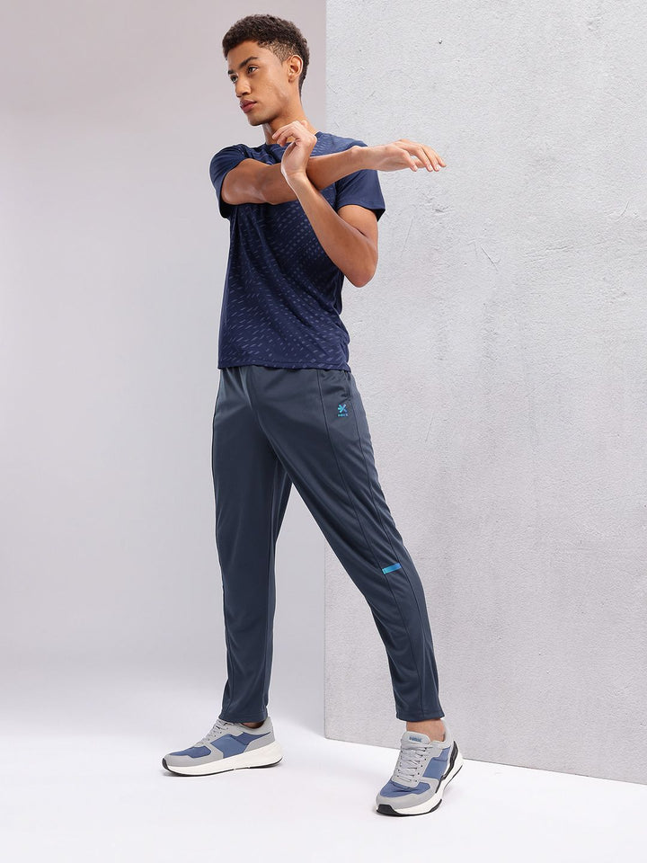HRX by Hrithik Roshan Men Mid-Rise Rapid-Dry Training Joggers