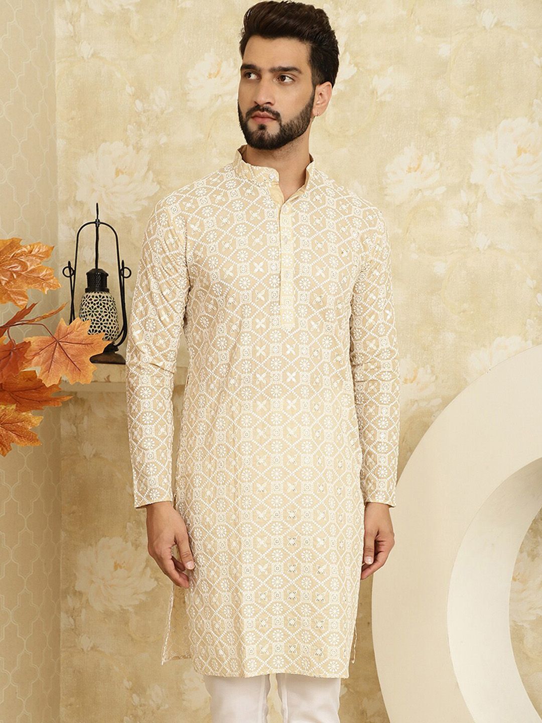 SOJANYA Kurta Kapas Tulen Bersulam Bunga Labuci Mandarin Kolar Lurus