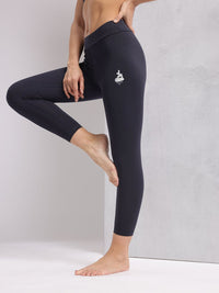 HRX by Hrithik Roshan Women Connect Story Cropped Yoga Tights