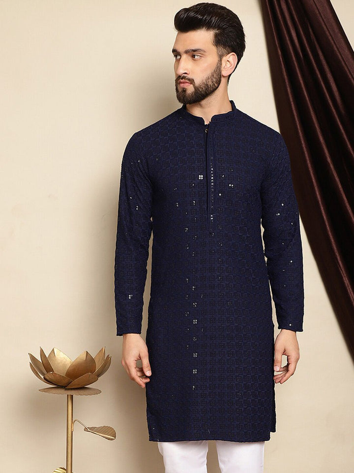 Anouk Navy Blue Motif Etnik Bersulam Labuci Mandarin Kolar Kurta Pure Cotton