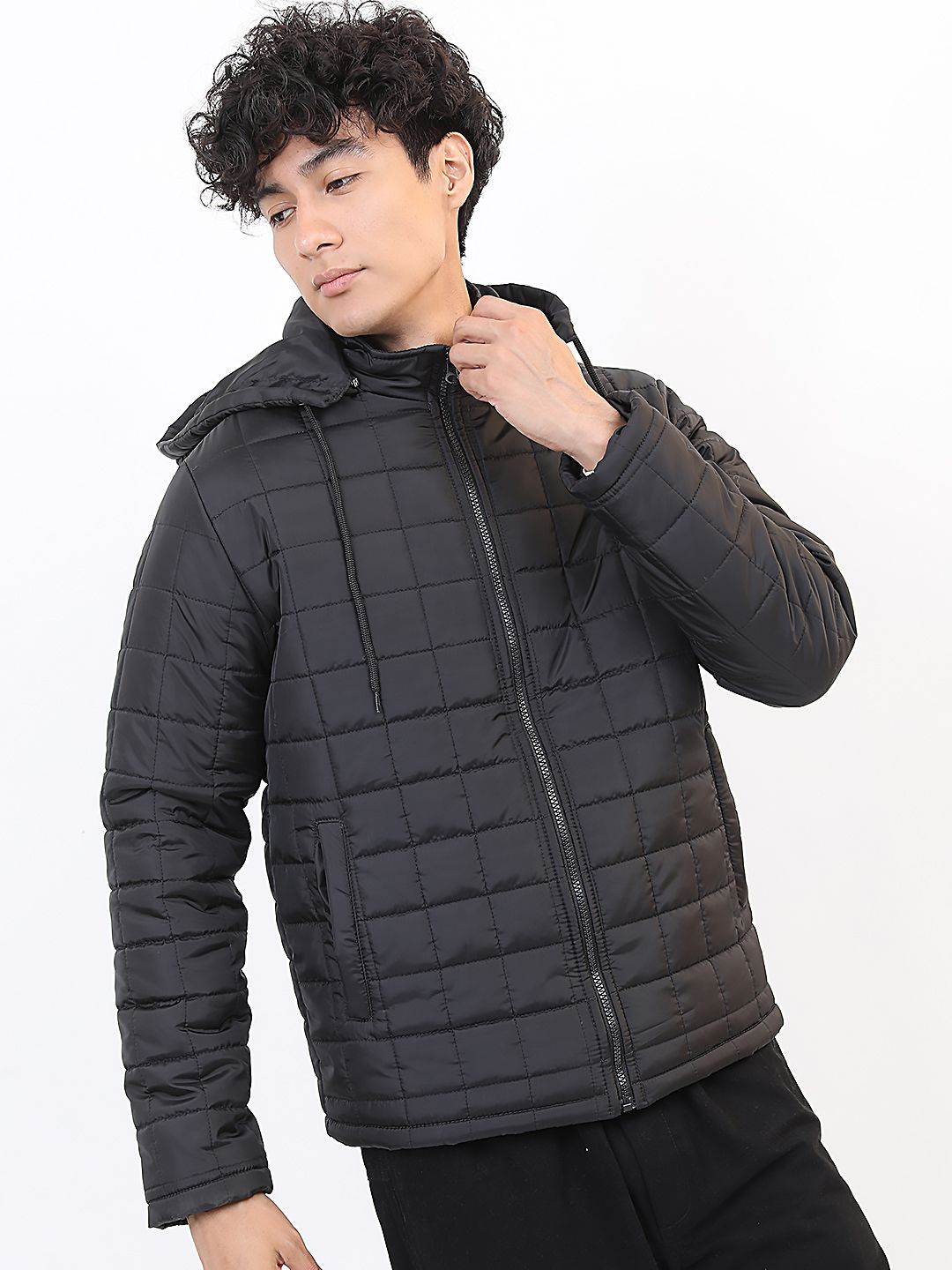 HIGHLANDER Men Black Colourblocked Puffer Jacket with Patchwork