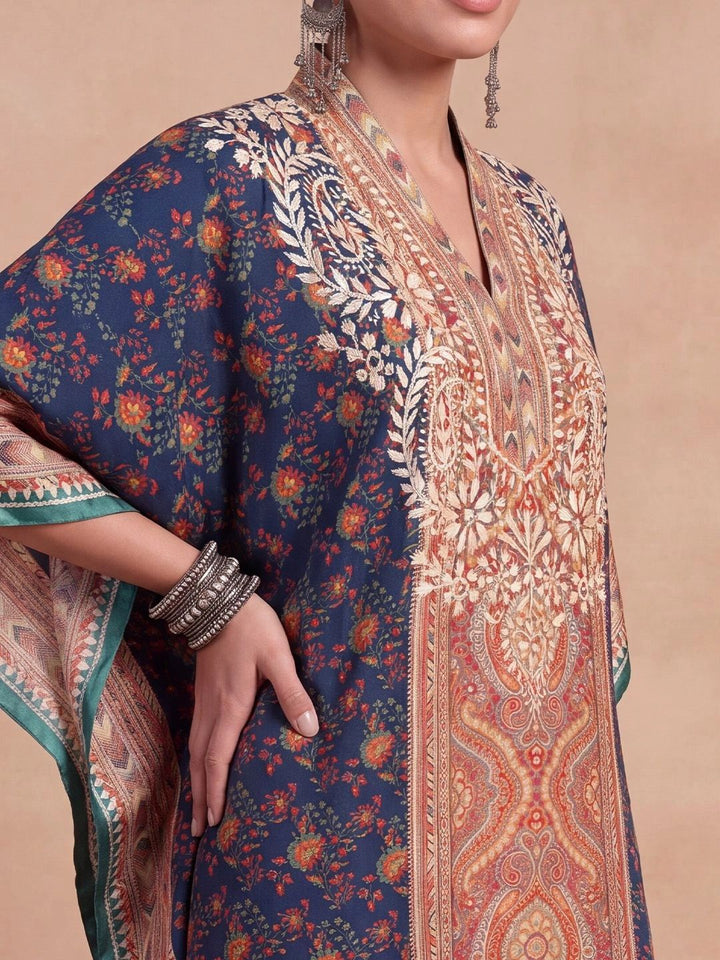Rumah Wanita Chikankari Motif Etnik Cetakan Benang Kerja Crepe Kaftan Kurta