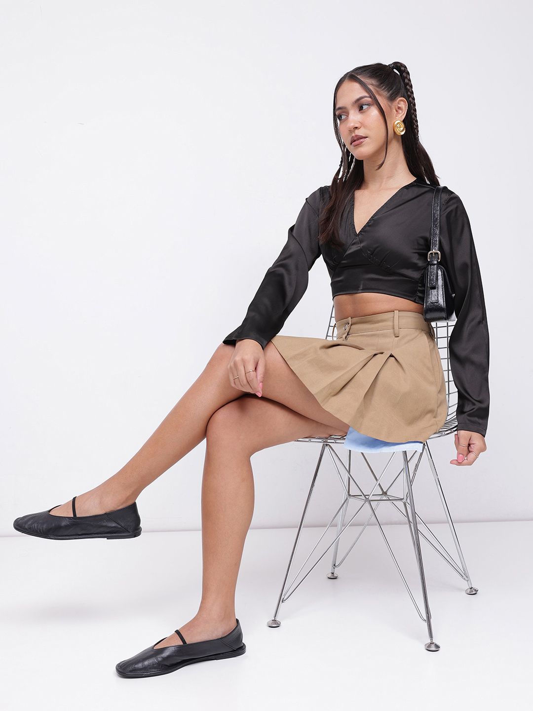 DressBerry Dark Dimness Satin Finish V-Neck Crop Top