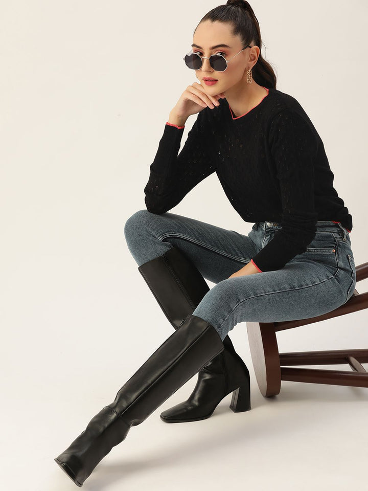DressBerry Women Black Round Neck Knitted Pullover